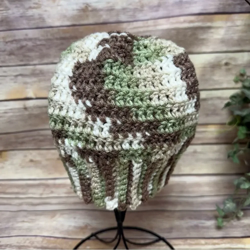 Handmade embrace outdoors