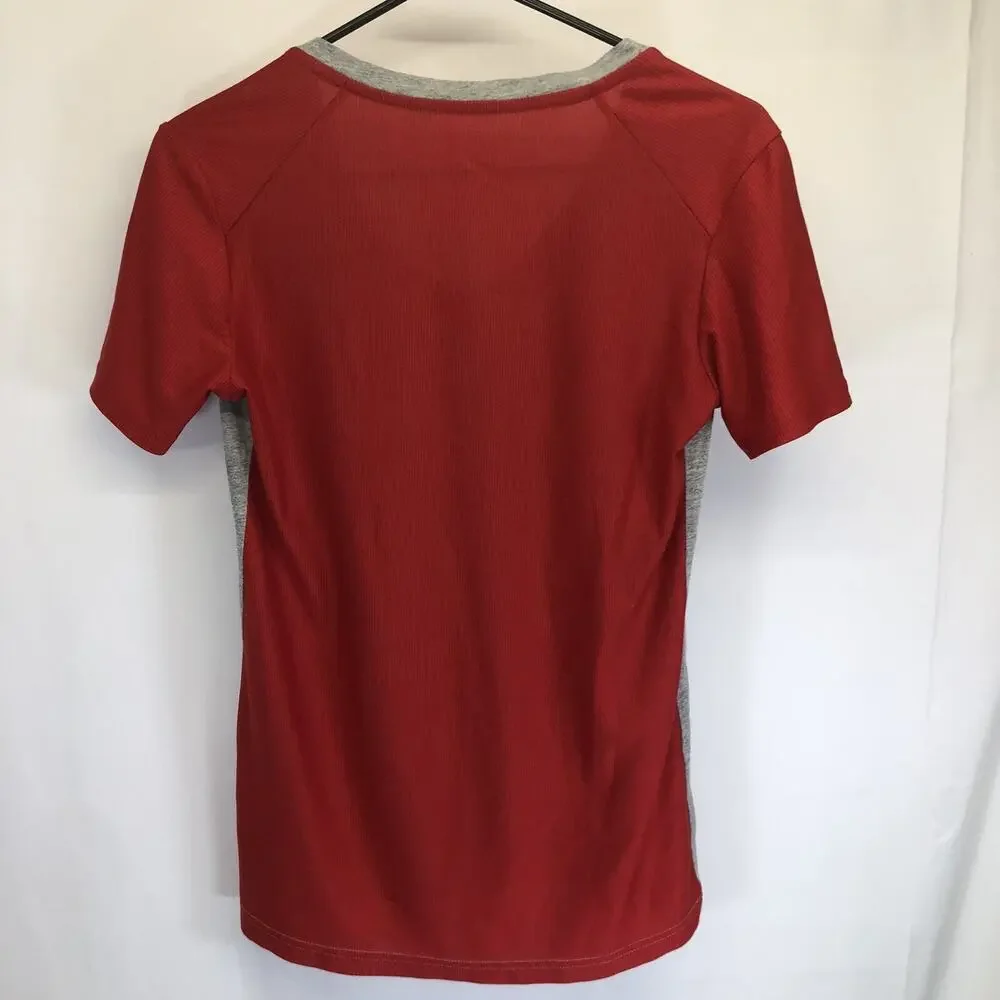 Nike Genuine Merchandise Cardinals V Neck Size Medium St Louis Baseball Tee