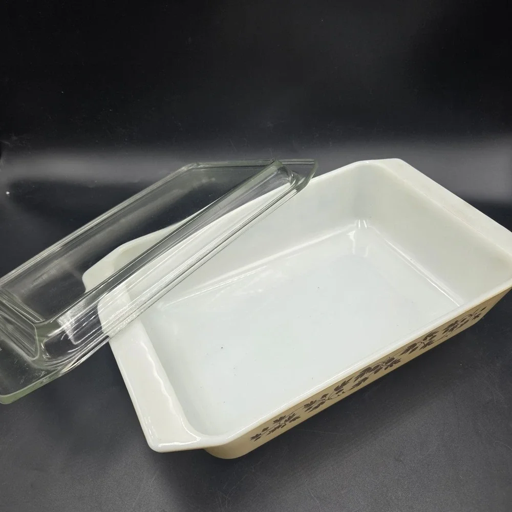 Pyrex beautiful see