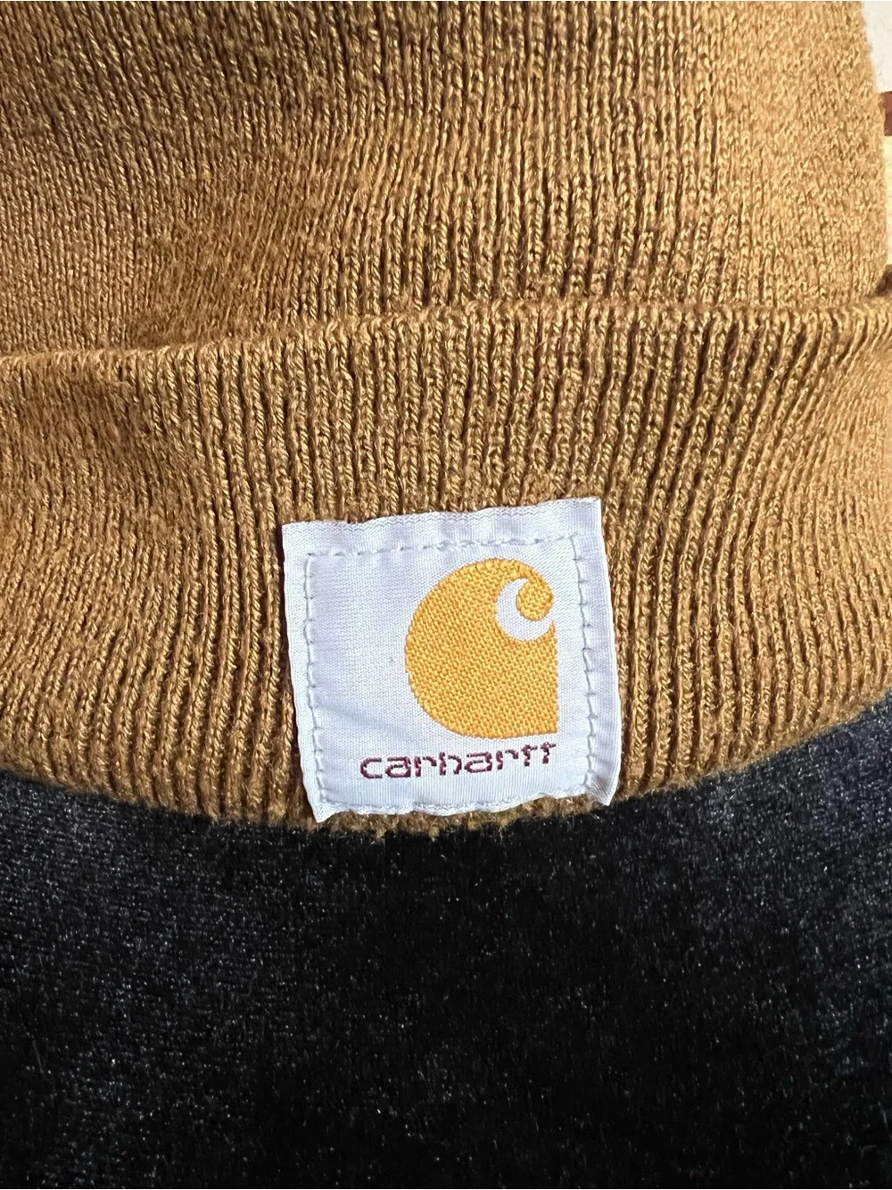 Carhartt a18 knit
