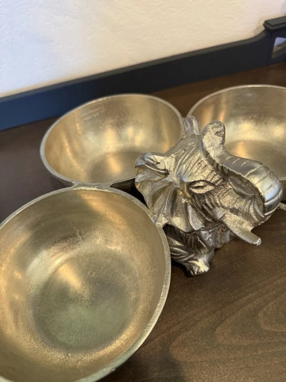 N/A bowl server