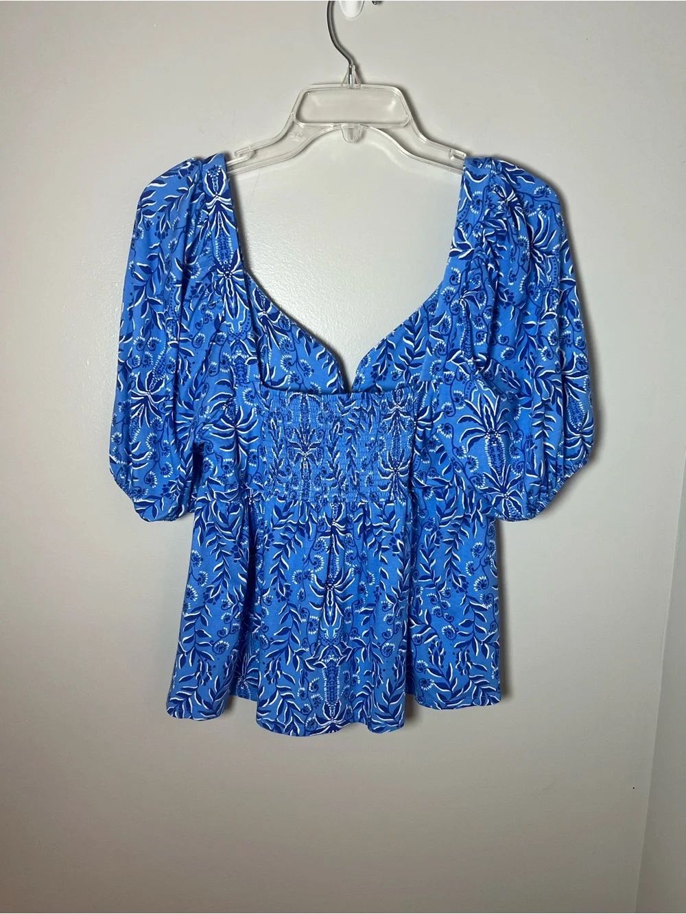 Lilly Pulitzer please see