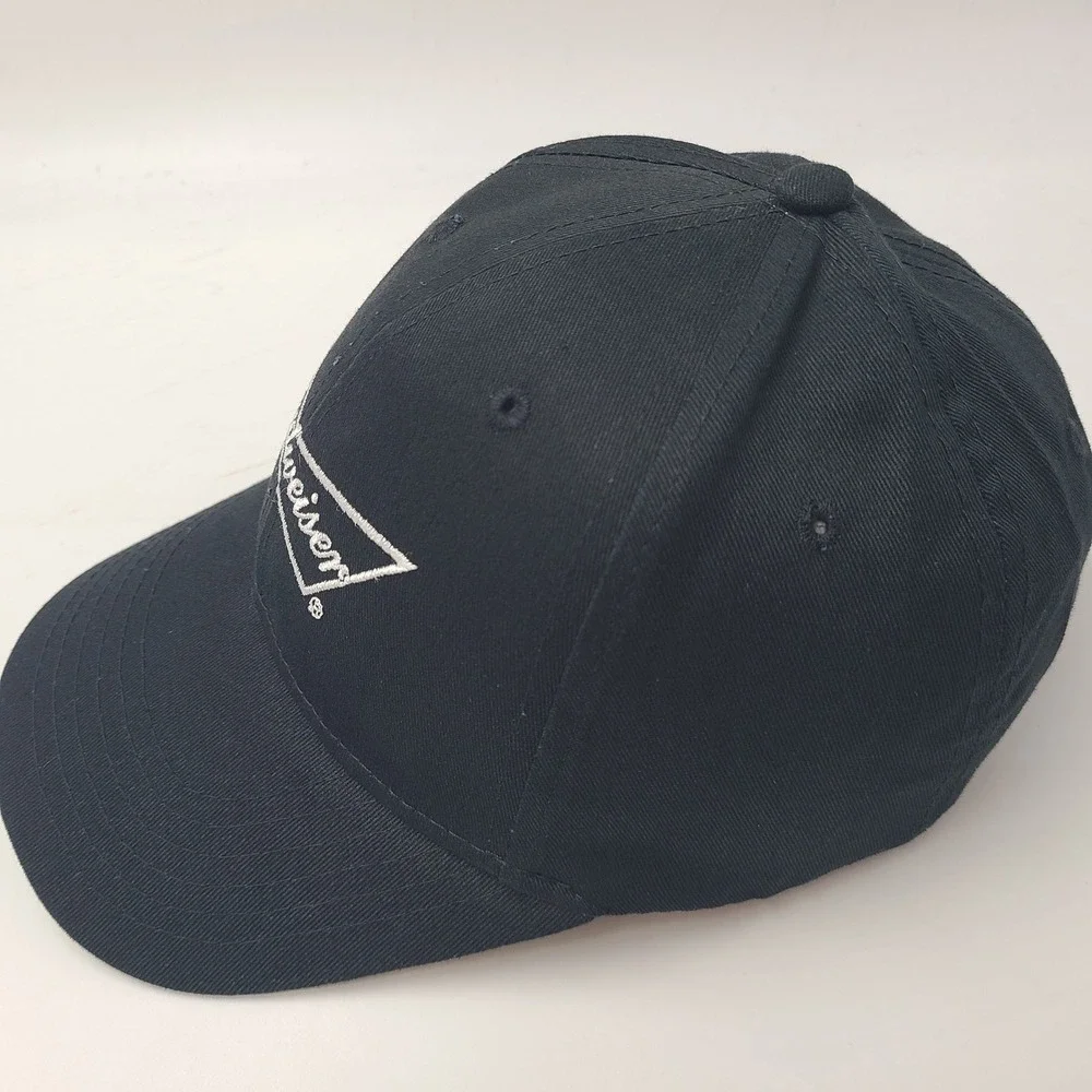 Budweiser hat snapback