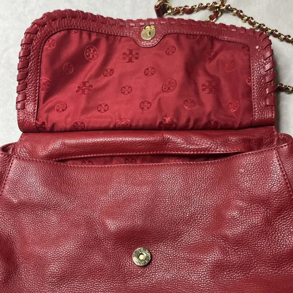 Tory Burch description pet excellent