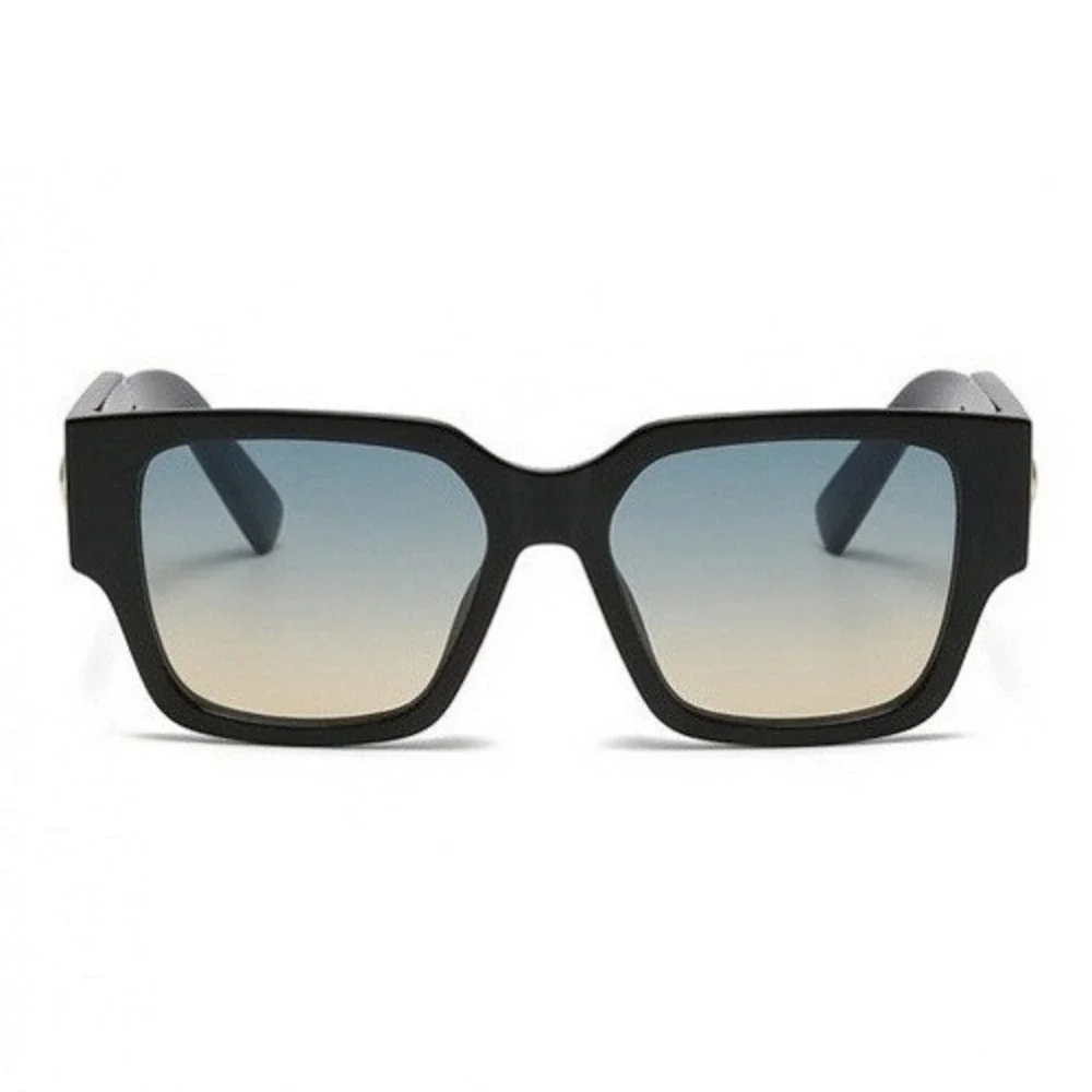 Unbranded oversized square