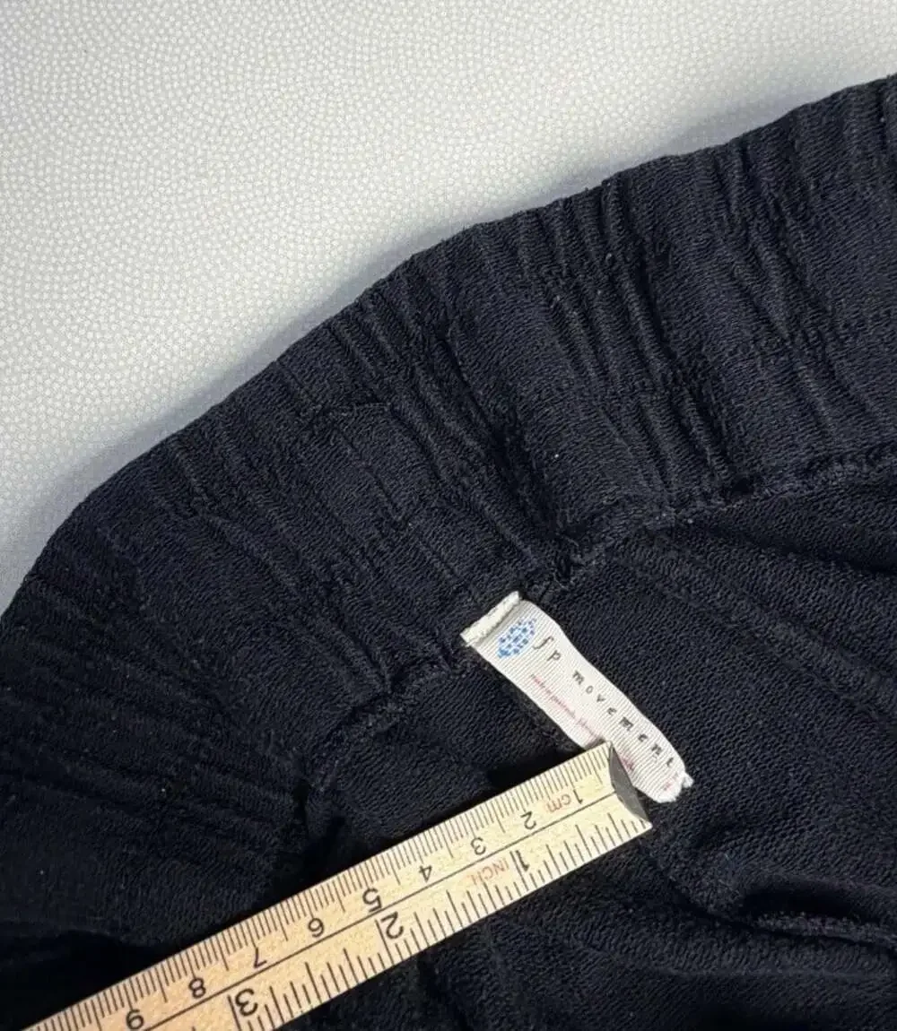 Free People details brand