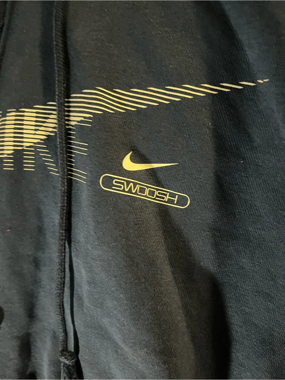 Nike cropped pullover