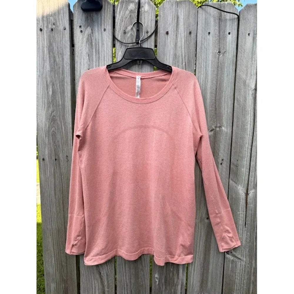 lululemon athletica lululemon swiftly