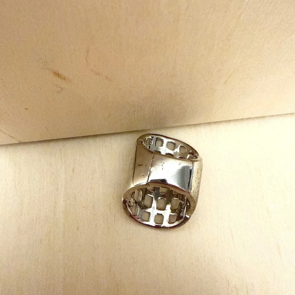 N/A fashion ring