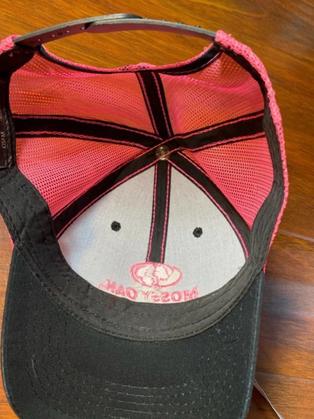 Mossy Oak pink mesh