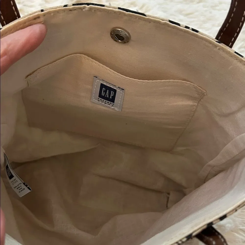 GAP Factory stylish tote