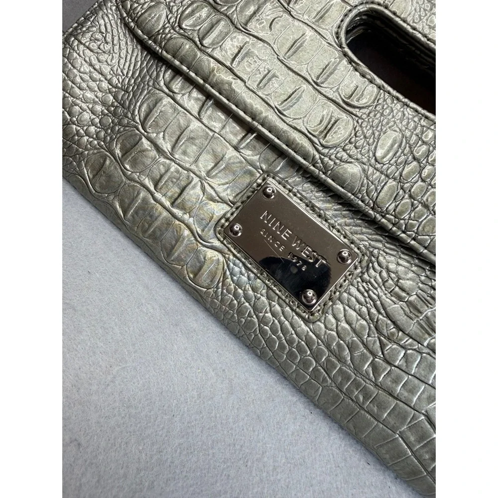 Nine West nine west