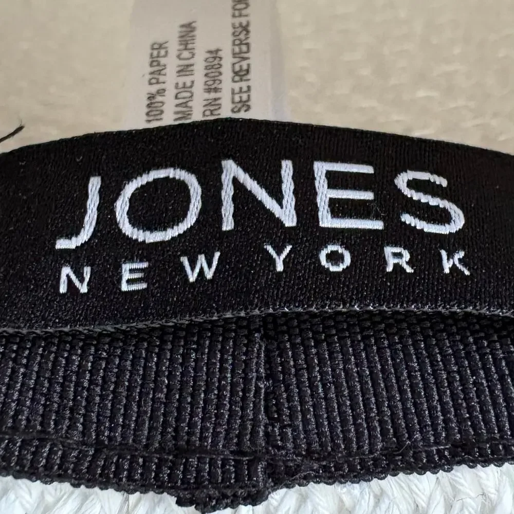 Jones New York excellent pre