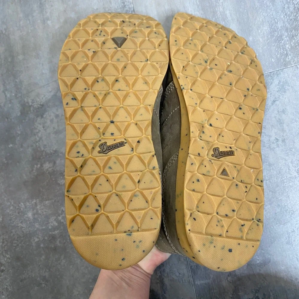 Danner style chukka
