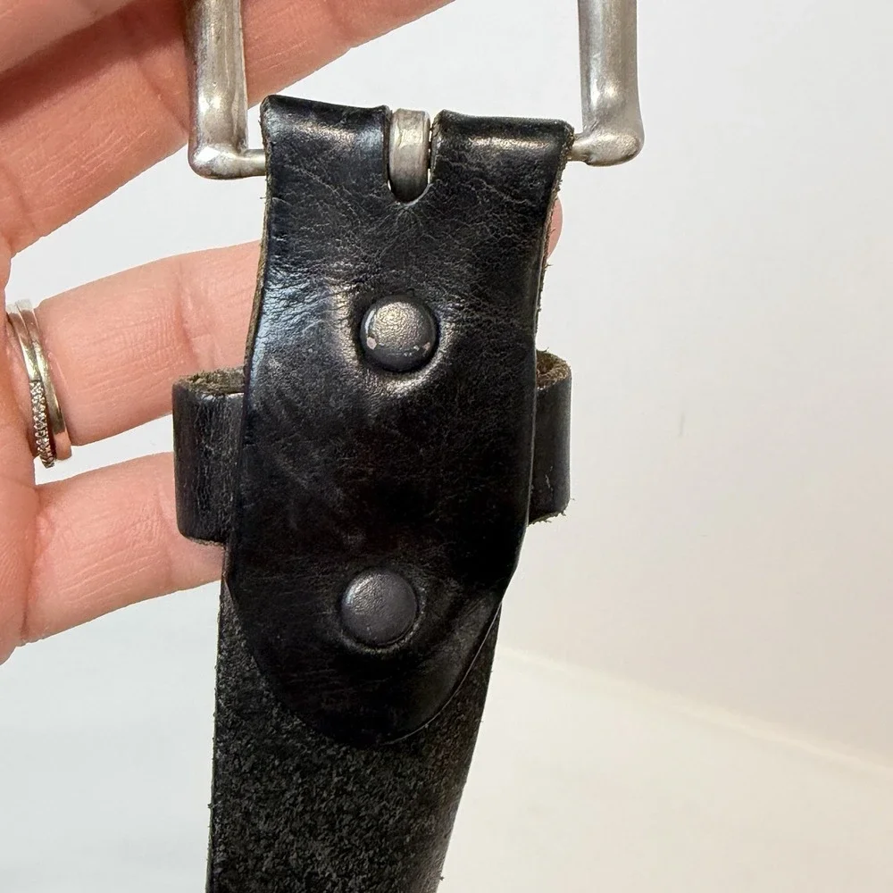 Carhartt black leather