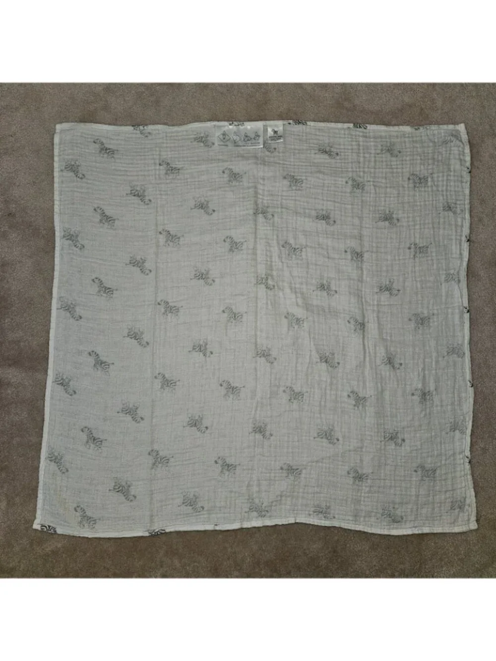 Amazing Baby zebra swaddle