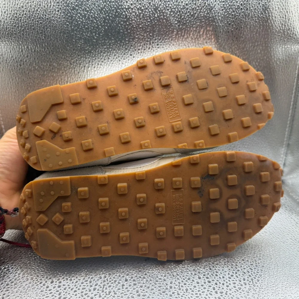 Nike daybreak sneakers