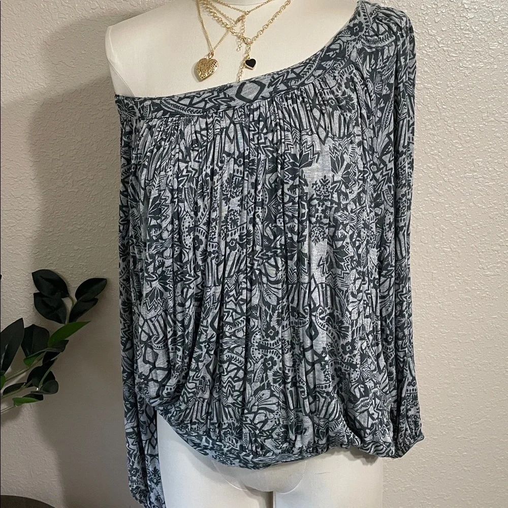 Free People light shirt