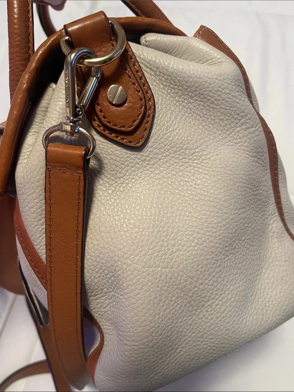 Michael Kors Cream and Brown Leather Satchel with Logo w/ Crossbody Strap EUC