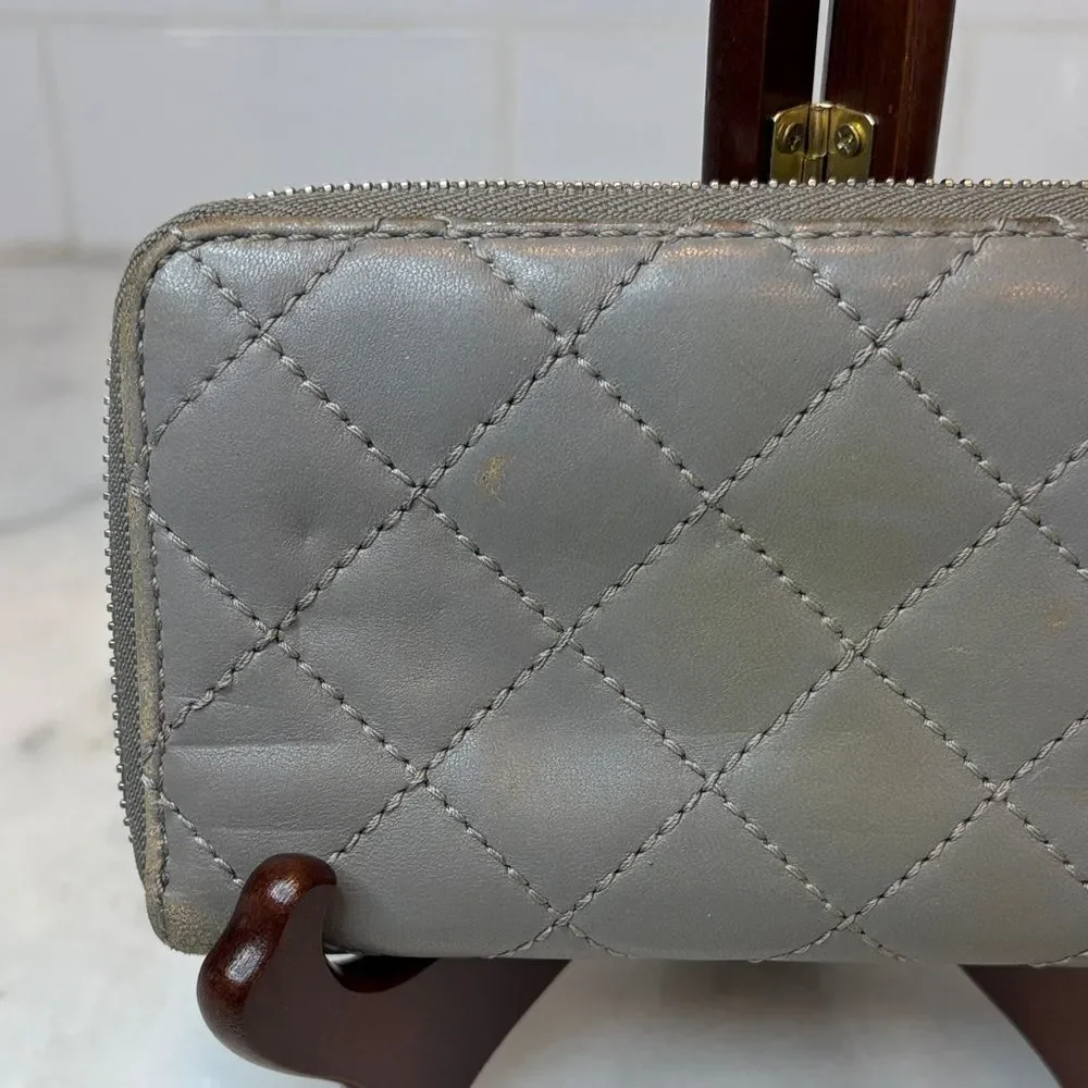 Michael Kors Jet Set Wallet Travel Quilted Leather Continental Full Zip