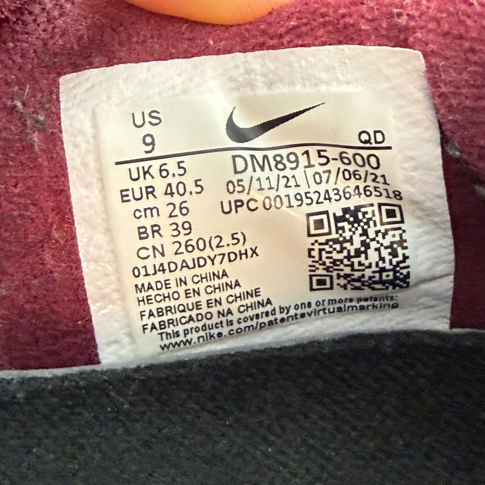 Nike womens size