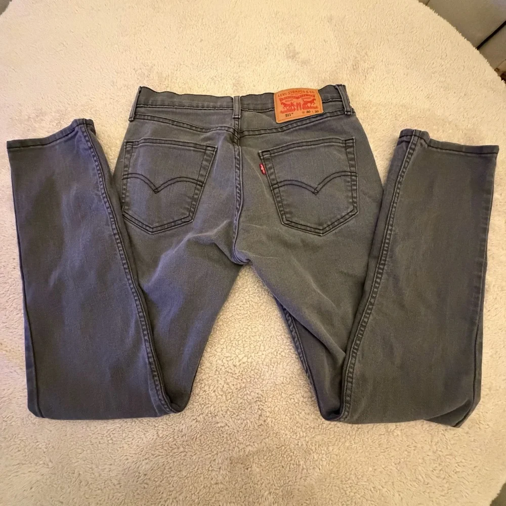 Levis modern clean