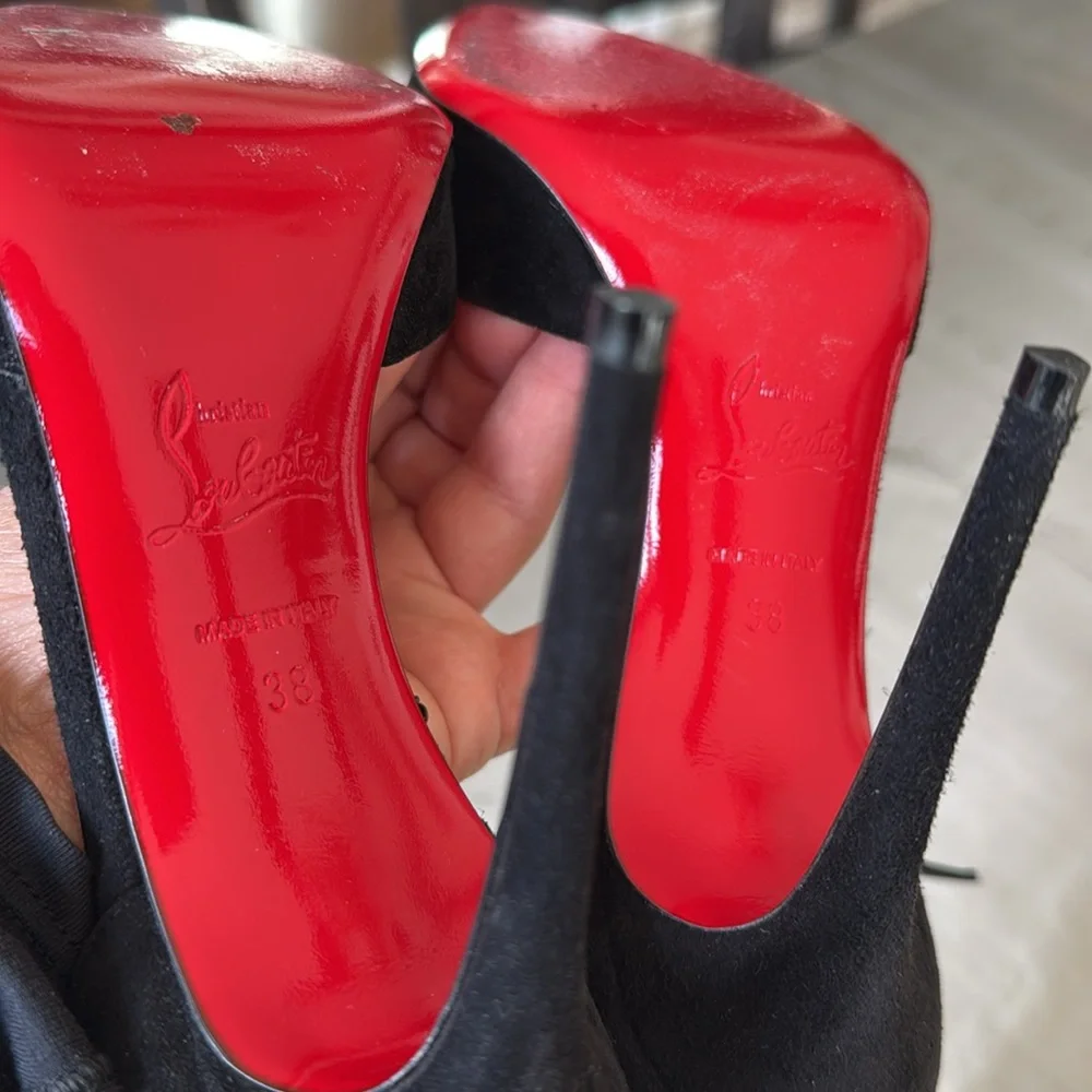 Christian Louboutin preowned please