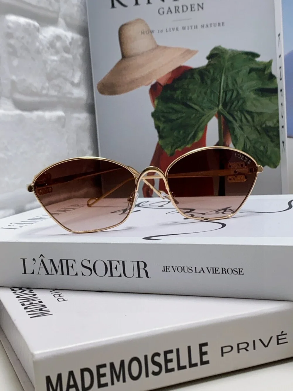 Loewe metallic hexagonal