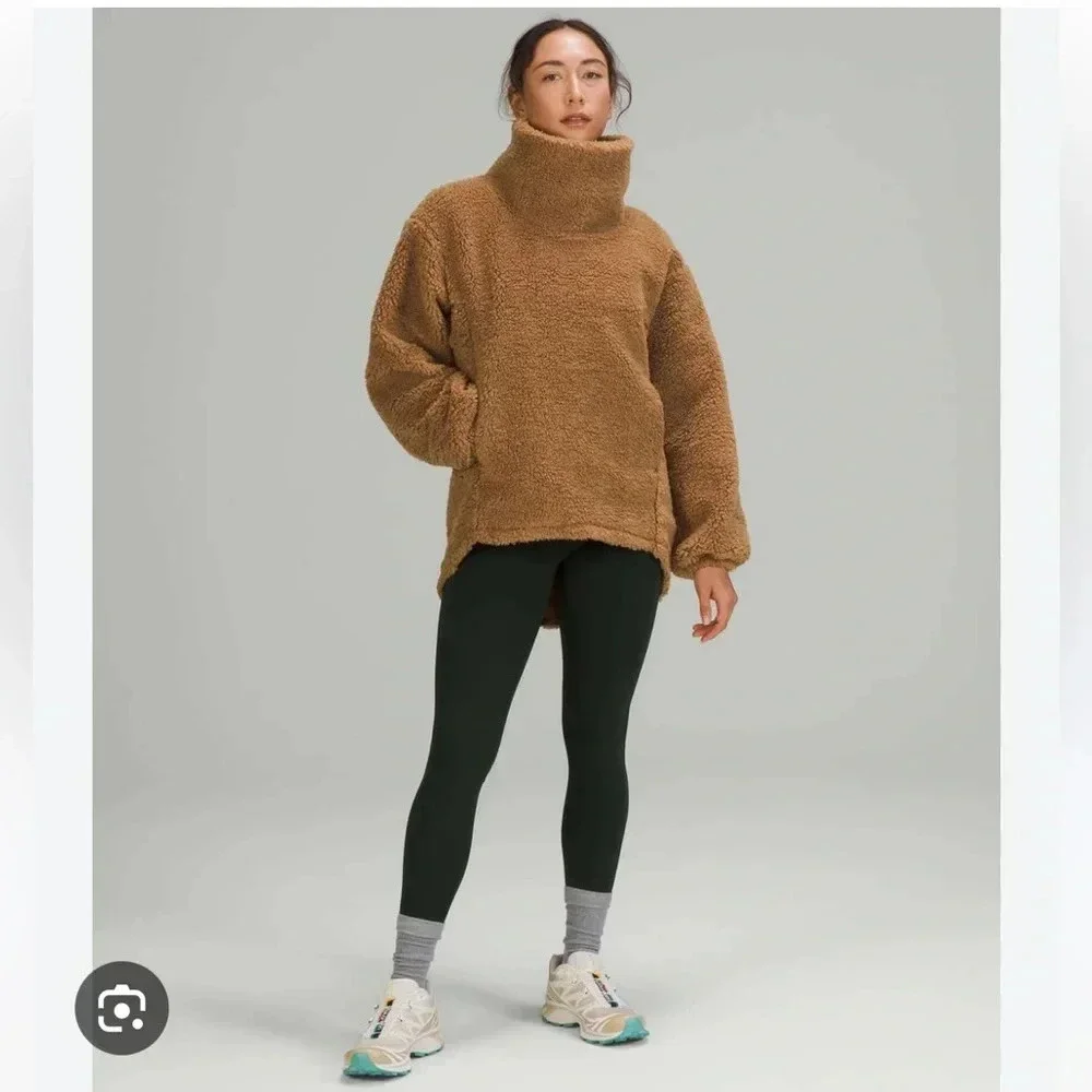 lululemon athletica excellent tan