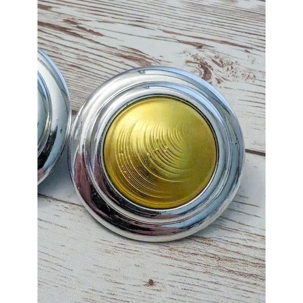 Vintage clip earrings