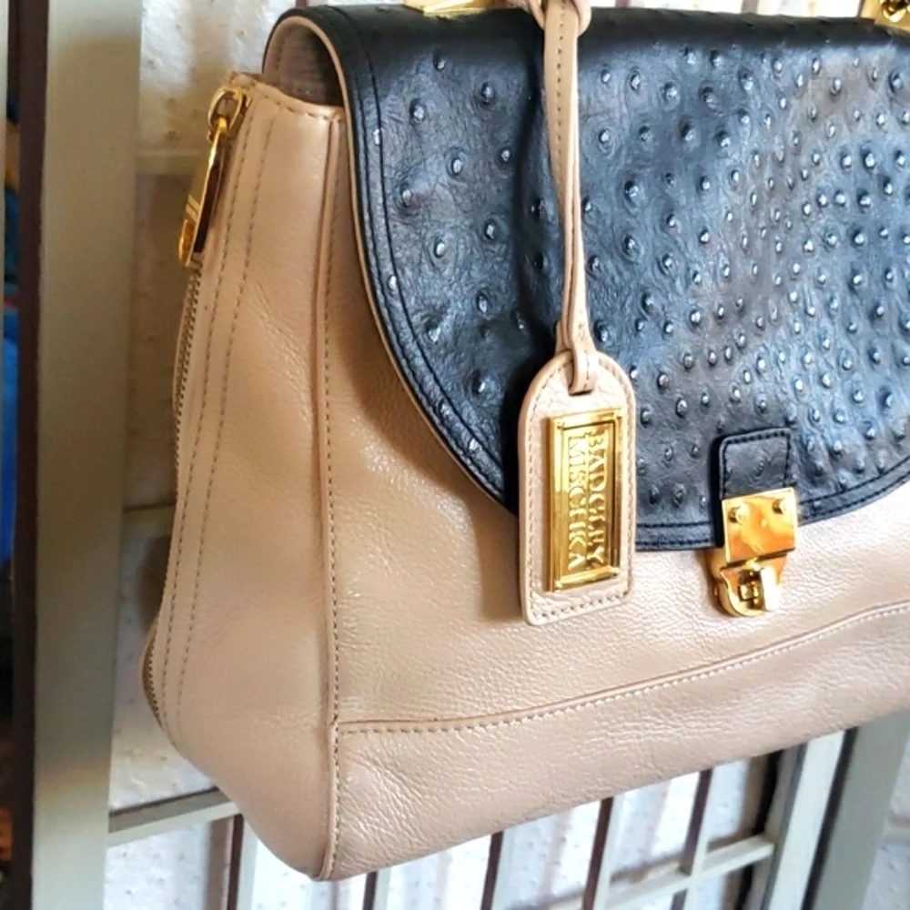 Badgley Mischka excellent no