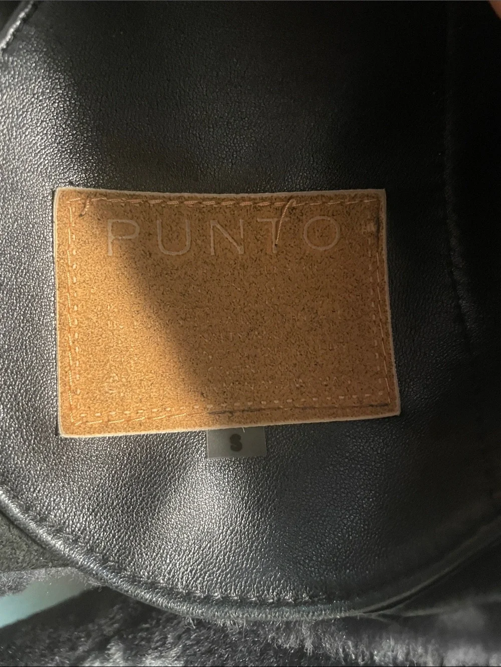 Punto Shearling pattern distinct