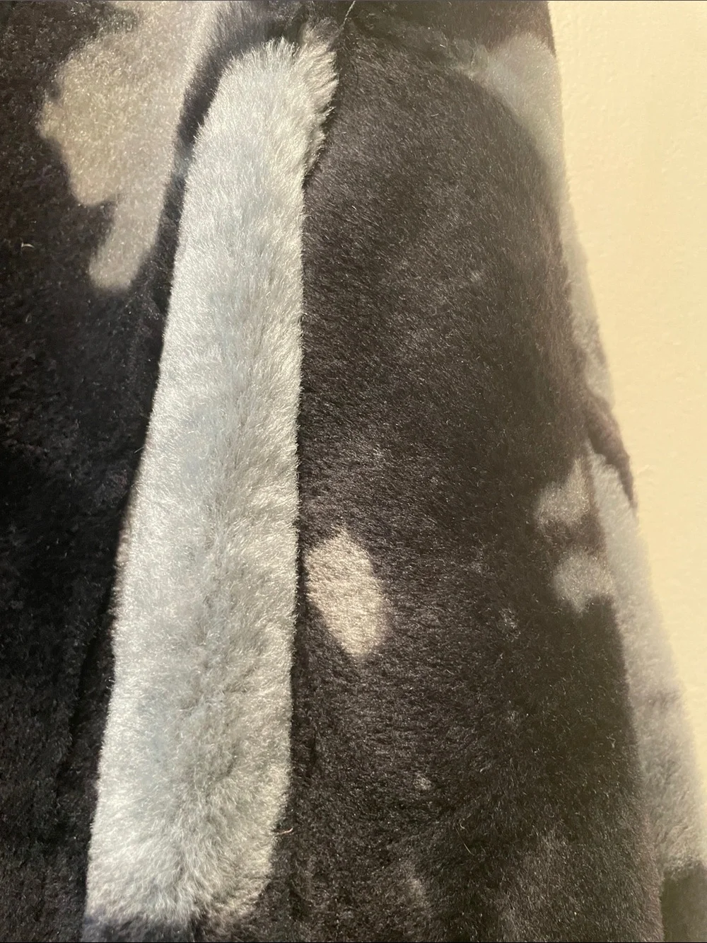 Punto Shearling pattern distinct