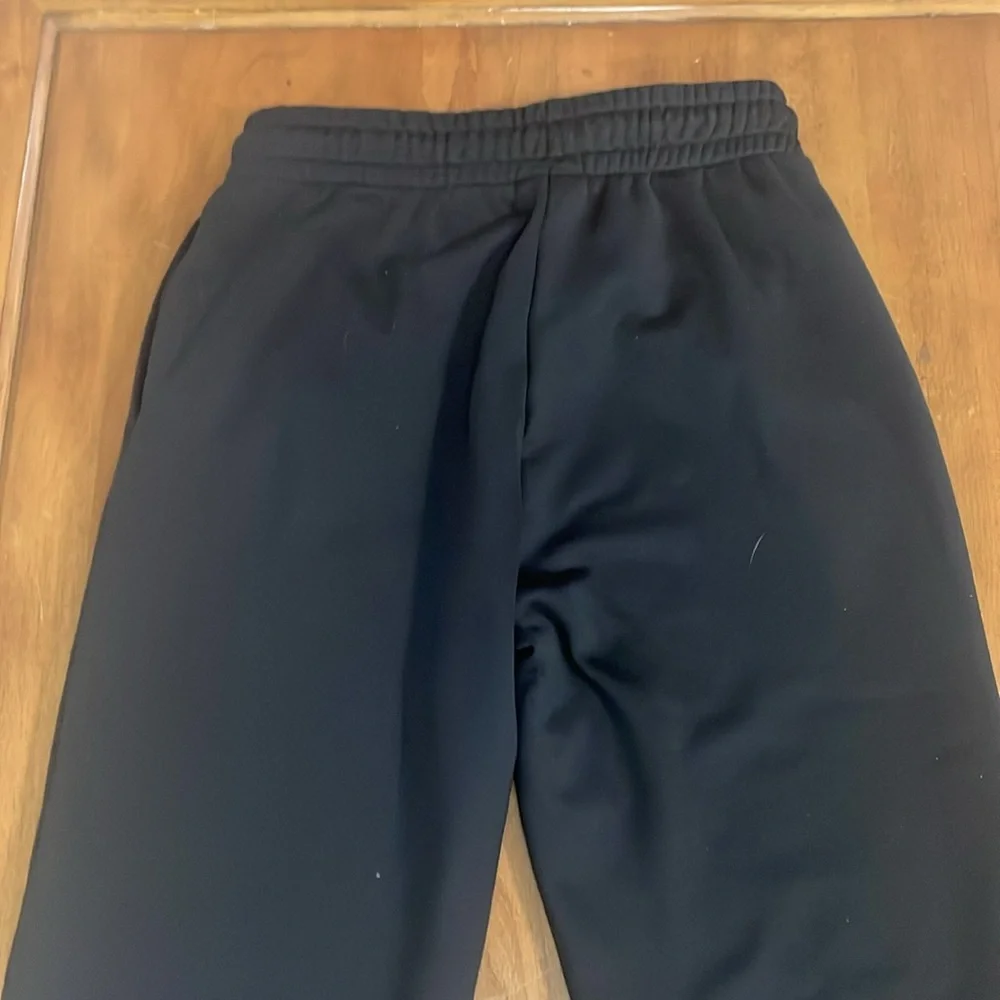 Nike sweatpants size