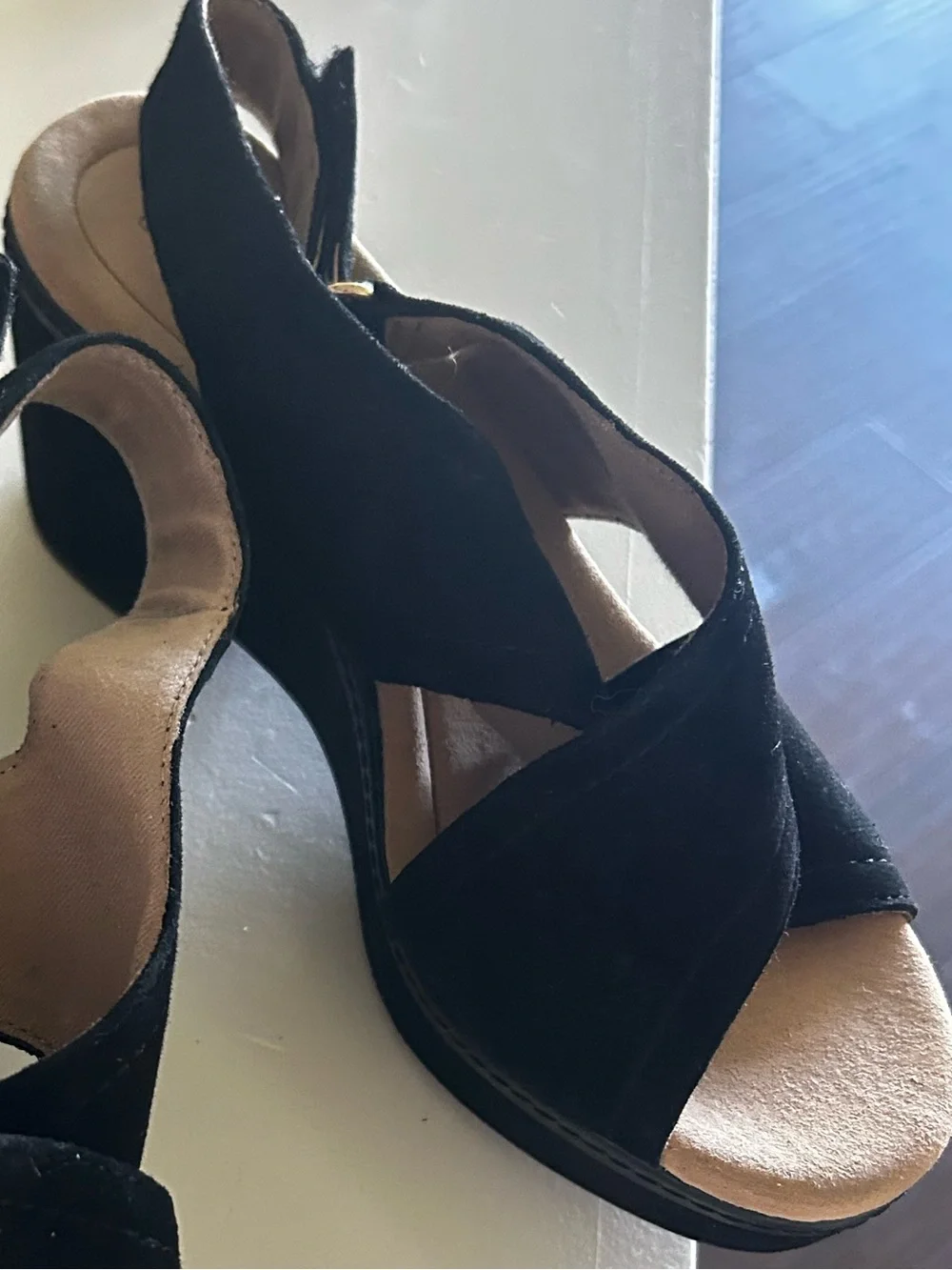 Clarks elegant black