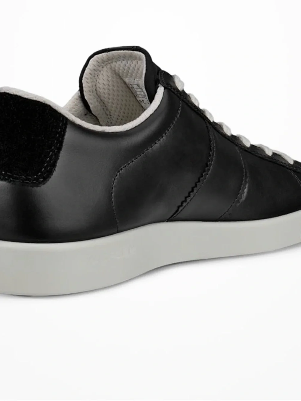 ECCO Street Lite Women's Leather Trainer