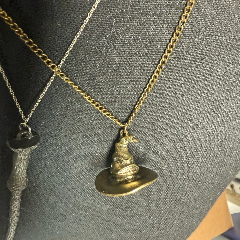 Harry Potter theme Gold and Silver Wand and Hat Necklace‎ Set