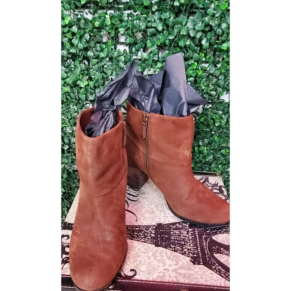 Cole Haan brown leather