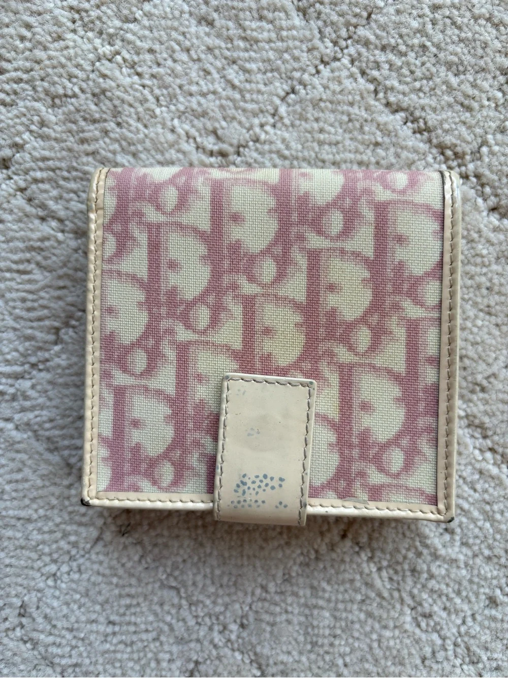Dior small fold