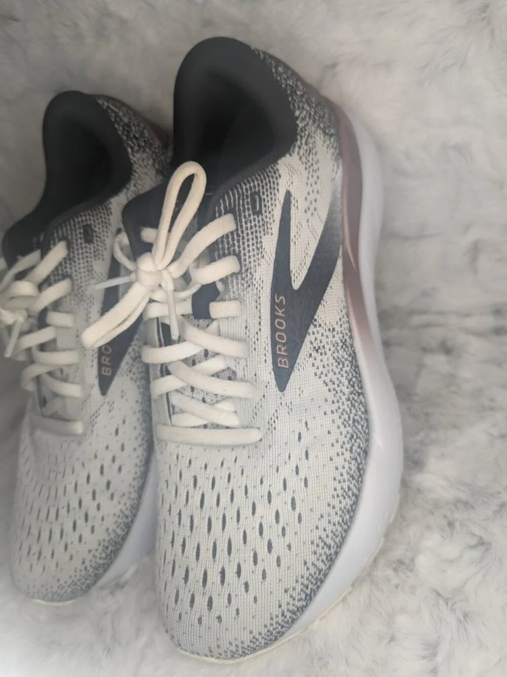 Brooks ghost 16