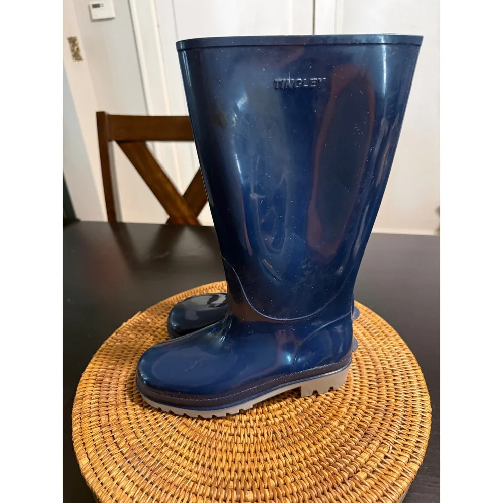 Tingley navy blue