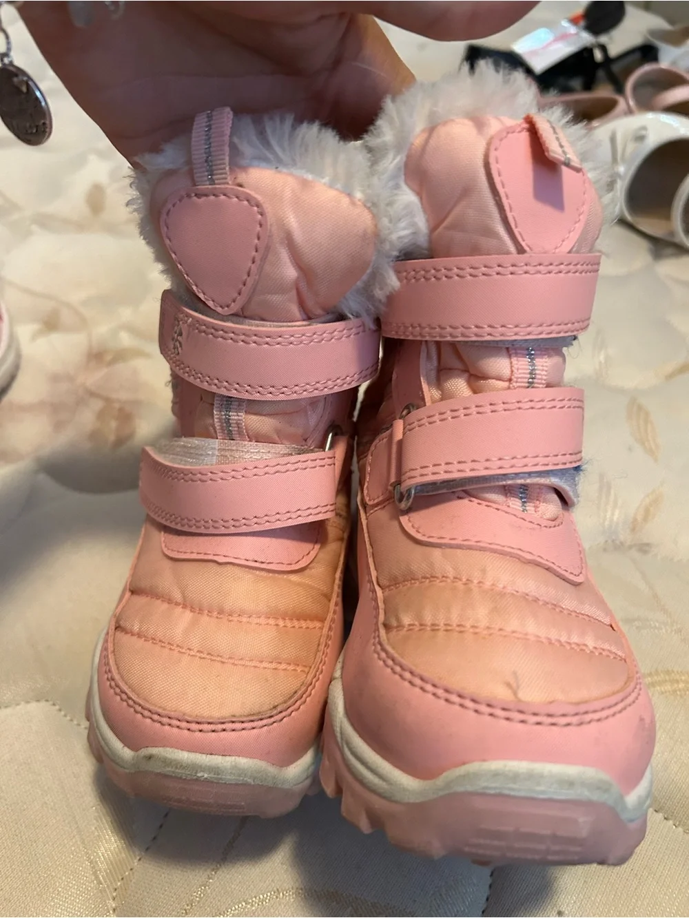 N/A cozy pink