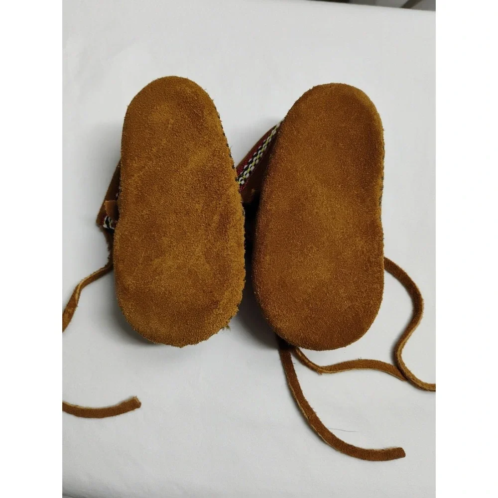 Minnetonka Infant Unisex Size‎ 1 Baby Moccasins Shoes Leather