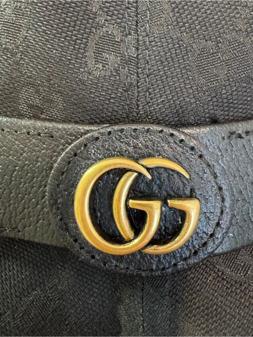 Gucci classic black