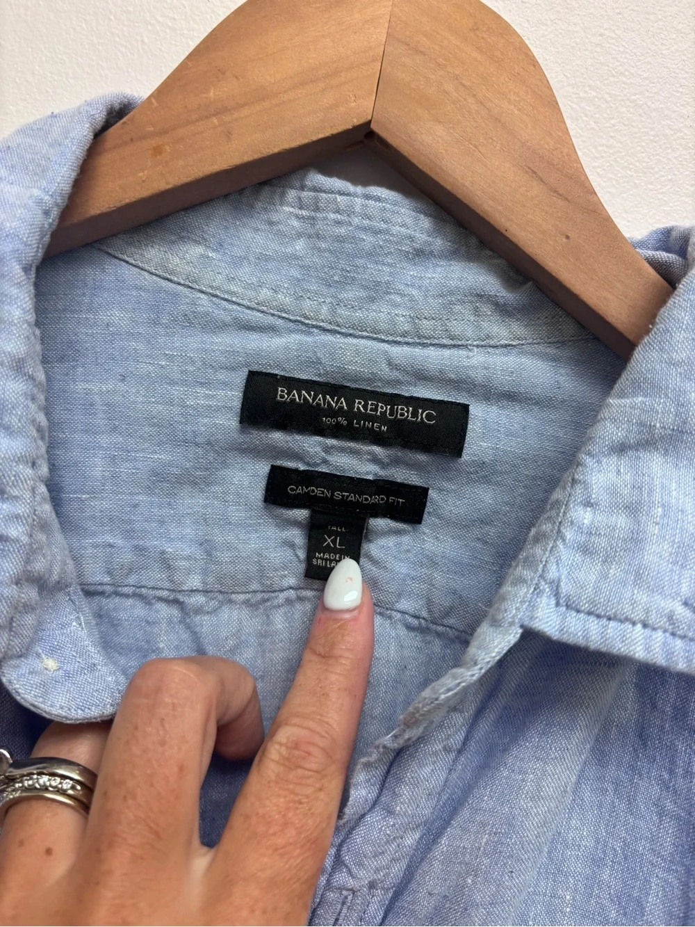Banana Republic camden collar
