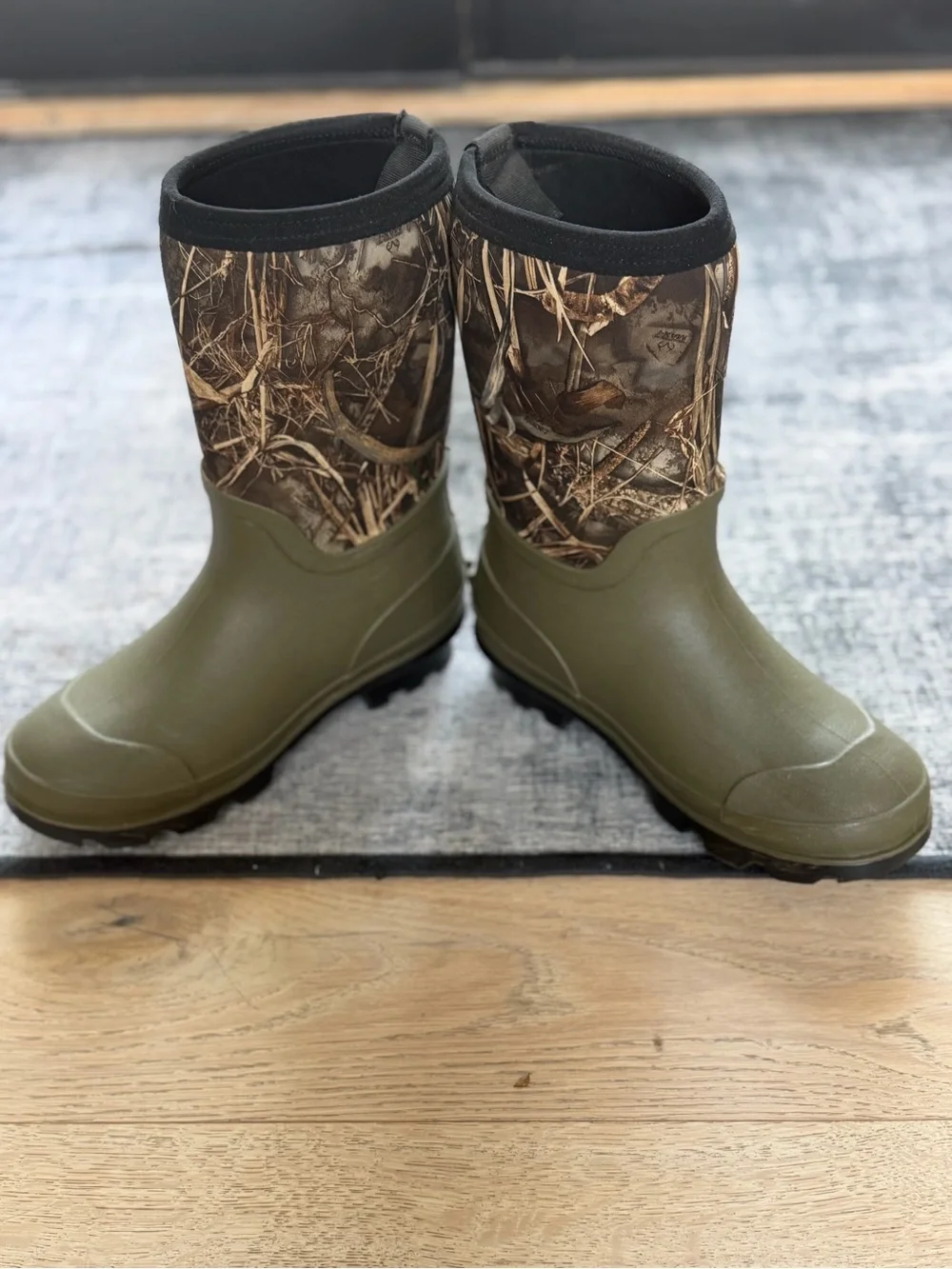 Magellan Outdoors Kids Camo Waterproof Hunting Boots Youth Size 6D