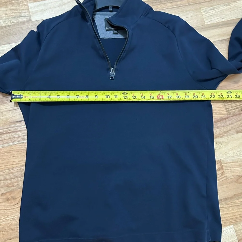 Banana Republic elegant dark
