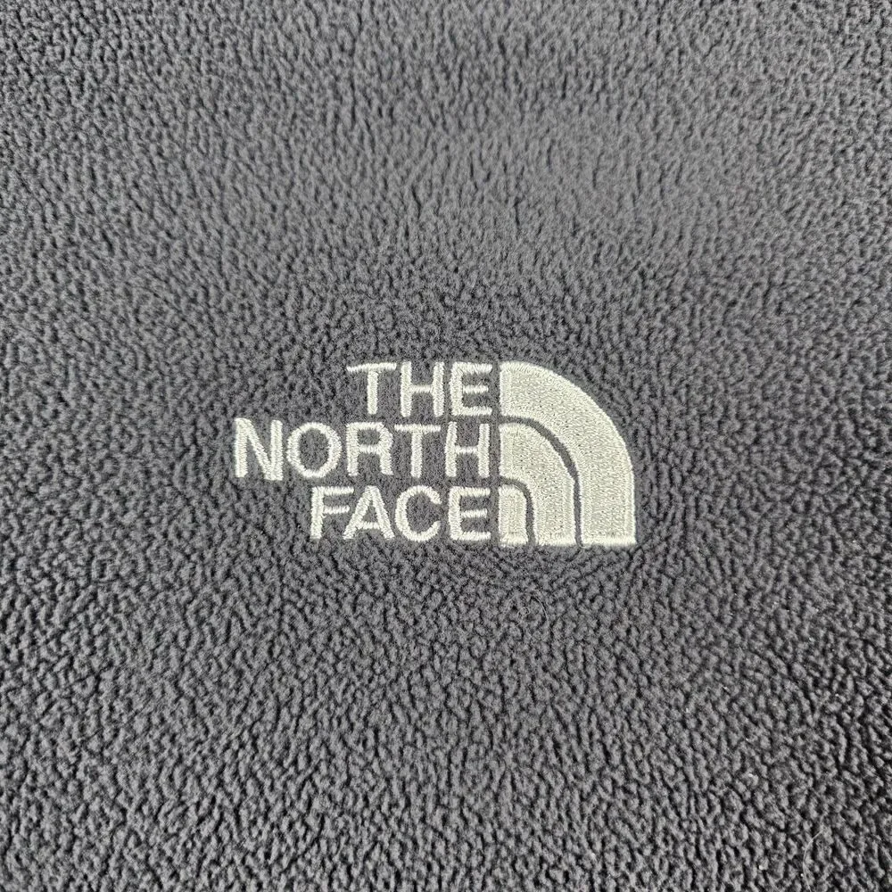 The North Face no holes