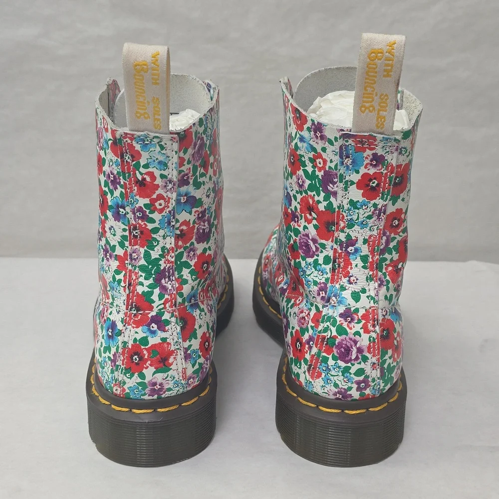 Dr. Martens new without