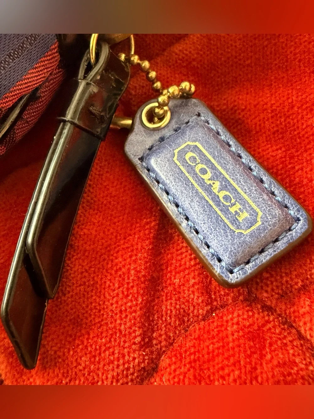 Coach stylish zip